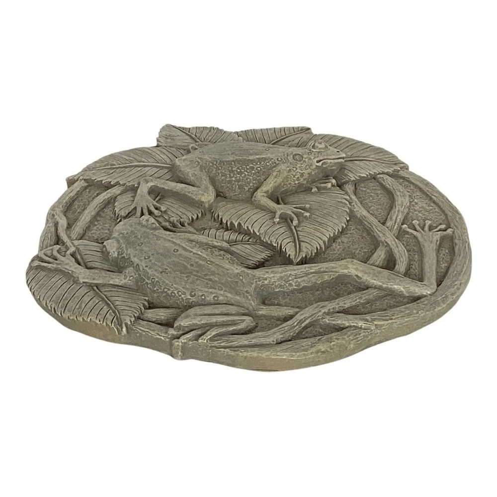 3D Frogs On Vines Round Hanging Step Stone Garden Plaque Decor Matte Slate Green - Picture 11 of 16